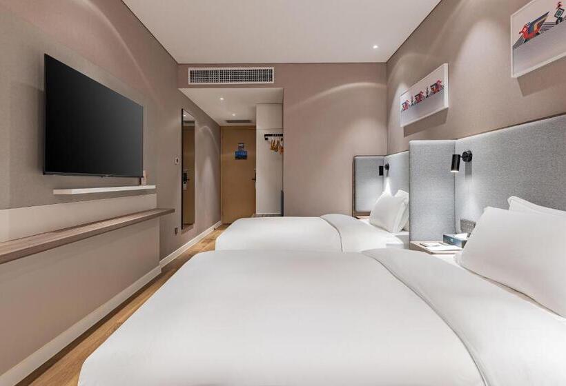 宜昌中青秋果酒店