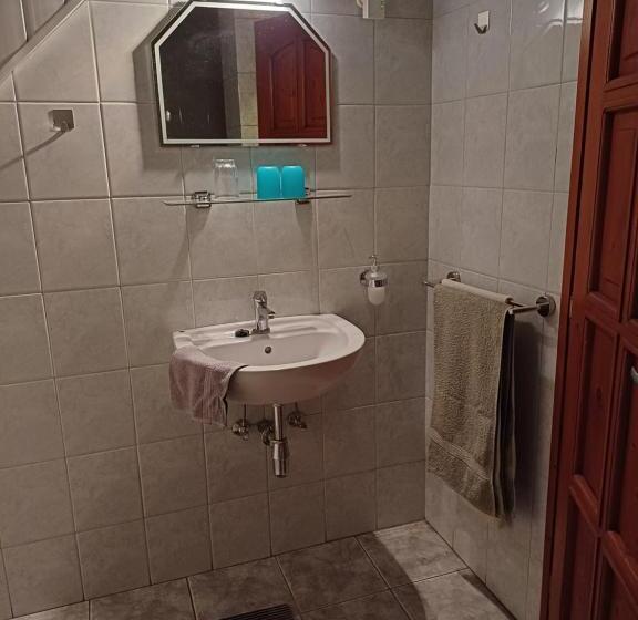 旅馆 Frikandó Fogadó