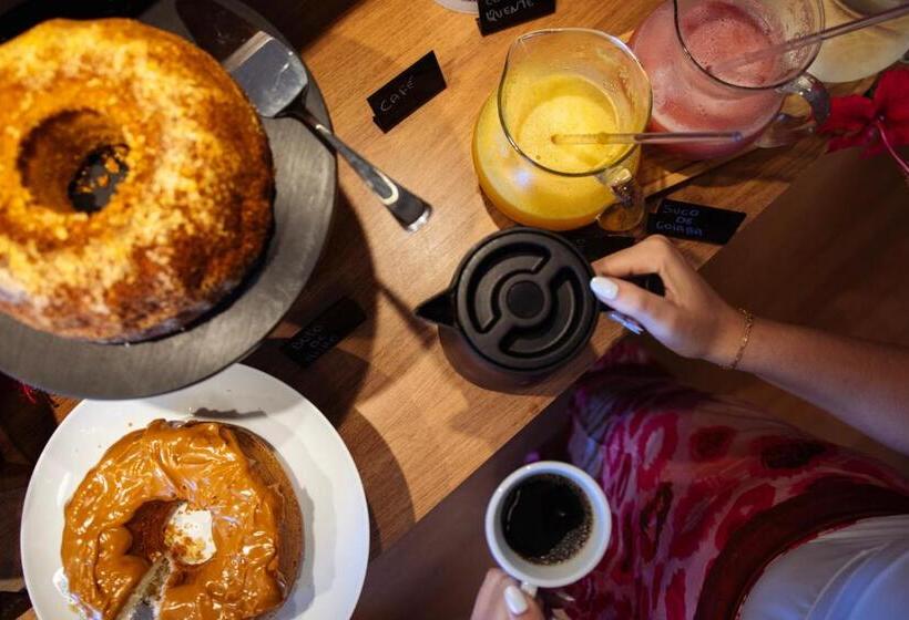 הוסטל Pousada Triângulo Grega