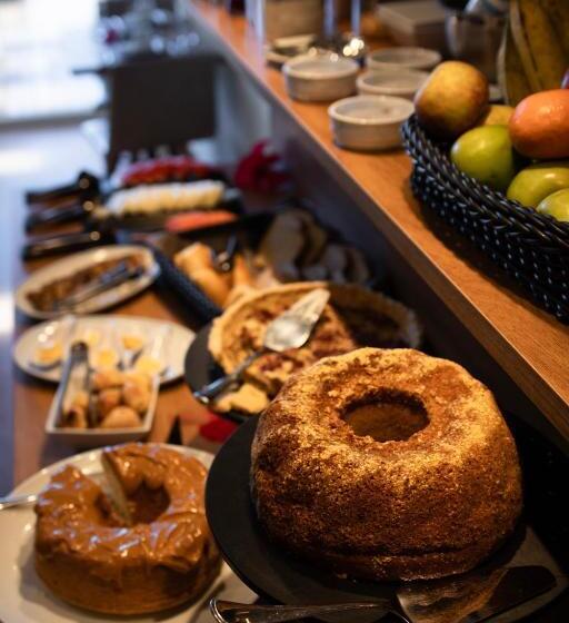 הוסטל Pousada Triângulo Grega