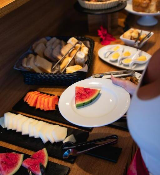 הוסטל Pousada Triângulo Grega