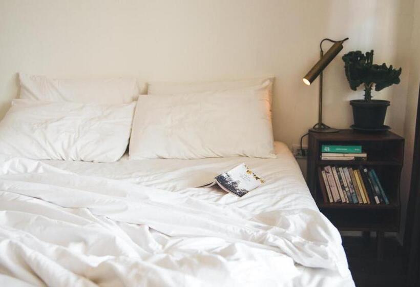 민박 เผลอสุขใจ Cafe And Bad Plursukjai