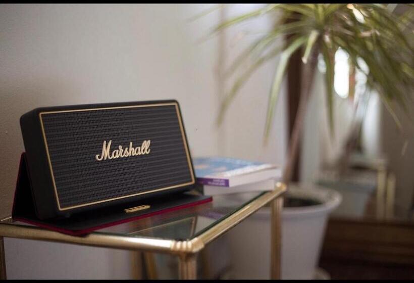 민박 เผลอสุขใจ Cafe And Bad Plursukjai