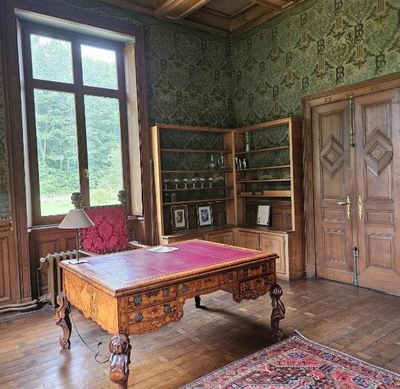 Bed and Breakfast Château De Laclaireau