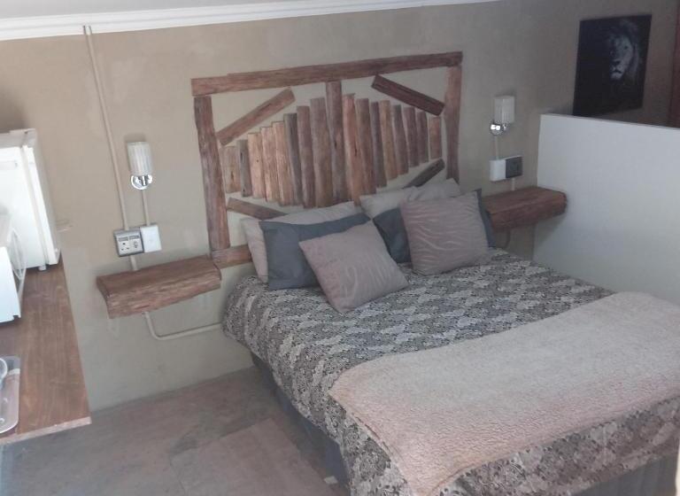 Bed and Breakfast Die Koppie Restaurant And Accommodation