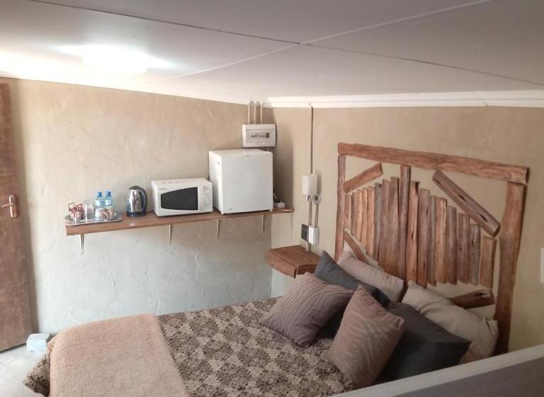 Bed and Breakfast Die Koppie Restaurant And Accommodation