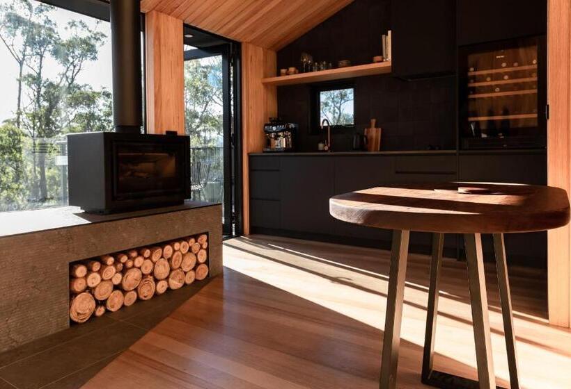 مبيت وإفطار Hunter Huon Valley Cabin Three