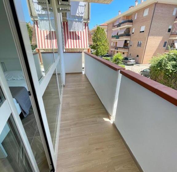 Bed and Breakfast Room 24