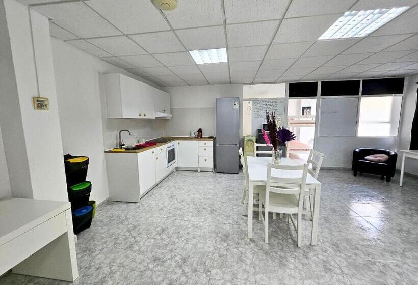 צימר Spacious Apartsuite In Heart Of Corralejo By Amazzzing Travel