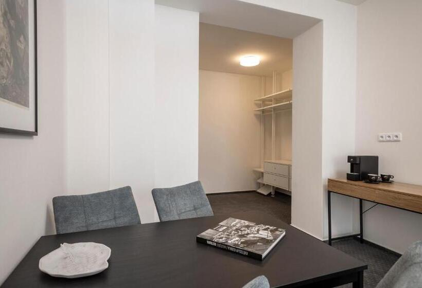 Design Hotel Vp1 Art