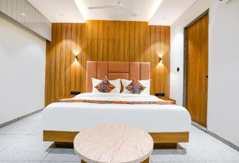 Fabhotel M S Residency