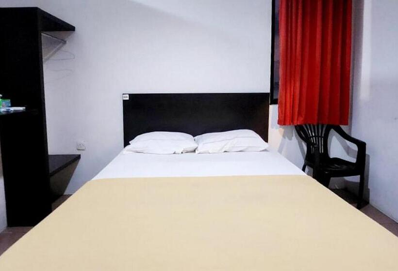 فندق Arsya Homestay Mitra Reddoorz