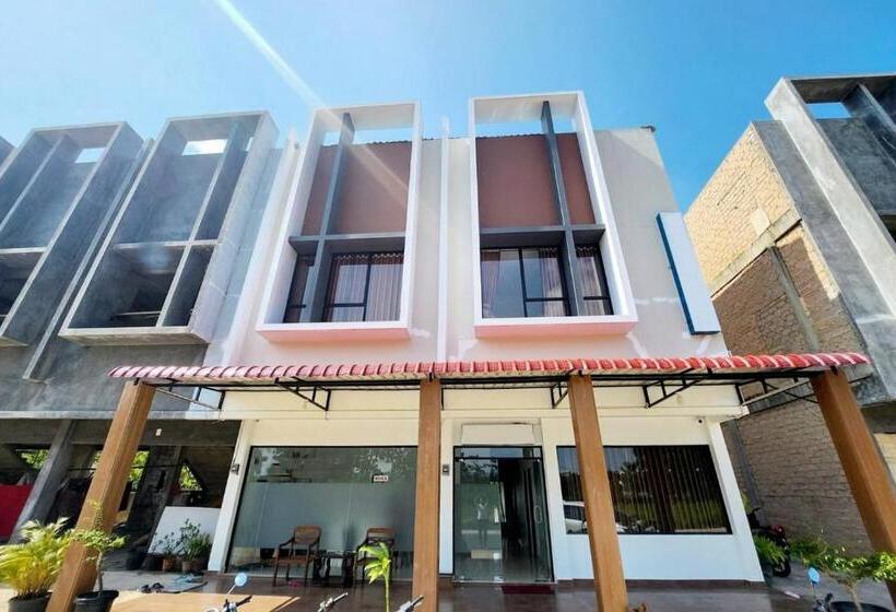 فندق Arsya Homestay Mitra Reddoorz