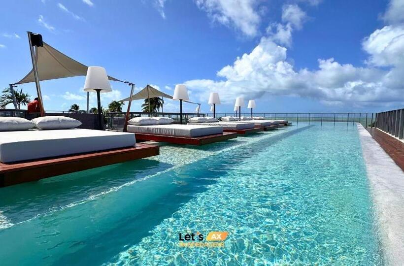 בית מלון כפרי Ax Setai Yacht