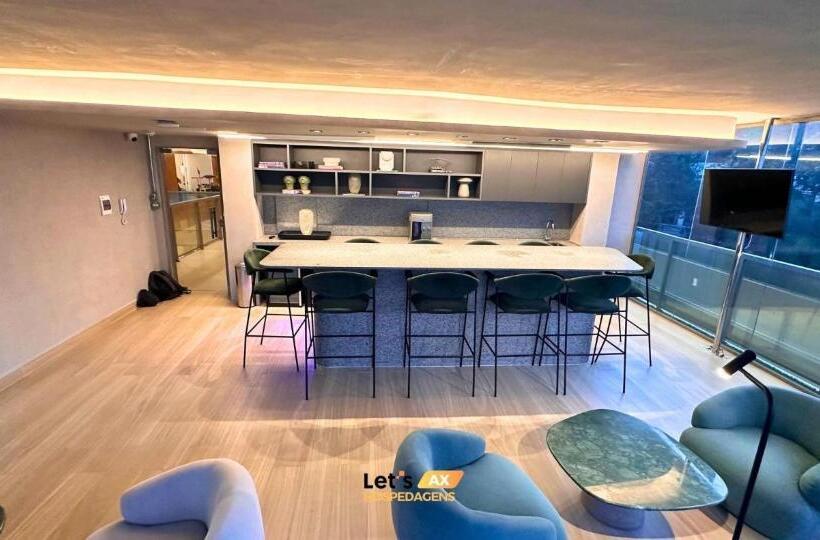 בית מלון כפרי Ax Setai Yacht