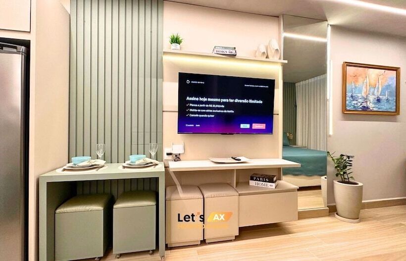 בית מלון כפרי Ax Setai Yacht