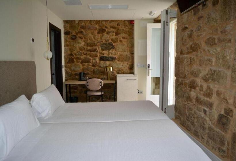 هتل Corona De Galicia Rooms