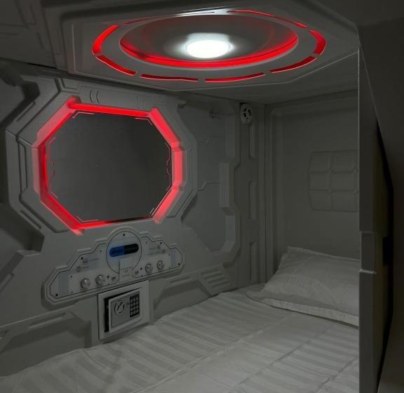 Капсульный Oтель капсула отель аэропорт актау