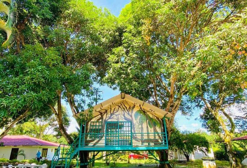 Отель Finca Campestre La Carolina