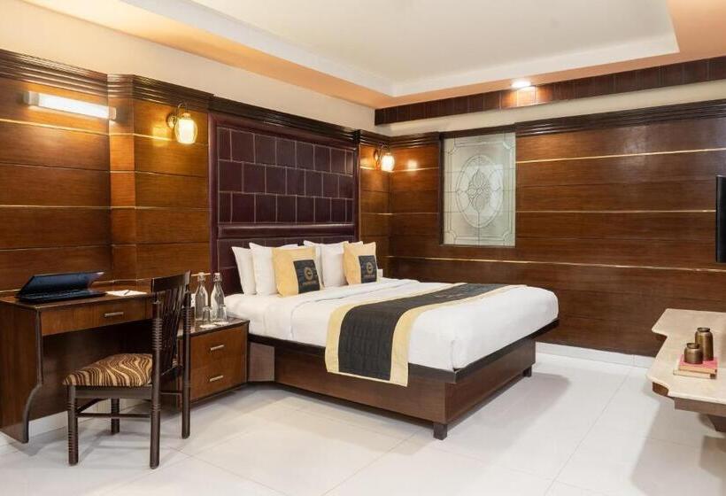 ホテル Foxoso Taj View