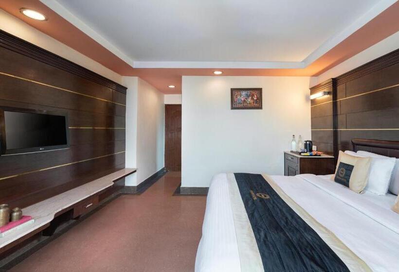 ホテル Foxoso Taj View