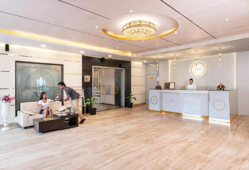 ホテル Foxoso Taj View