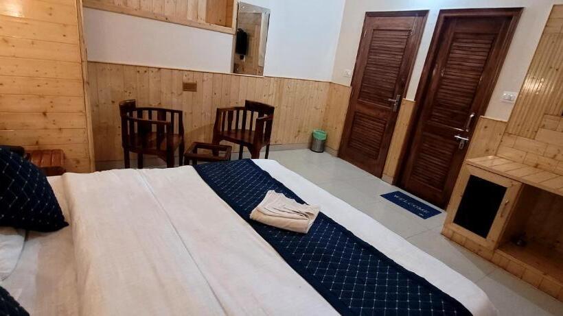 酒店 Hill View A Family