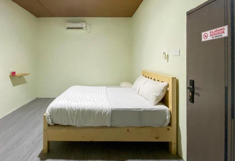 فندق Homestay D3 Mitra Reddoorz