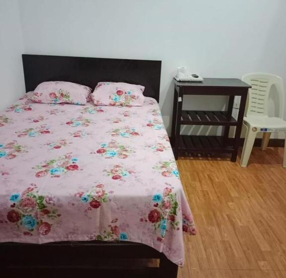 هتل Hospedaje Espaladium