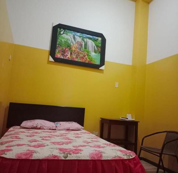 هتل Hospedaje Espaladium