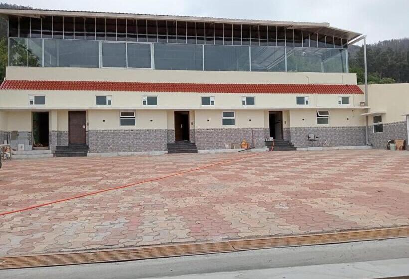 Отель Ketti Heights Resorts