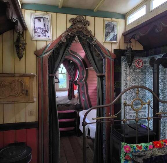 فندق La Balade Des Gnomes