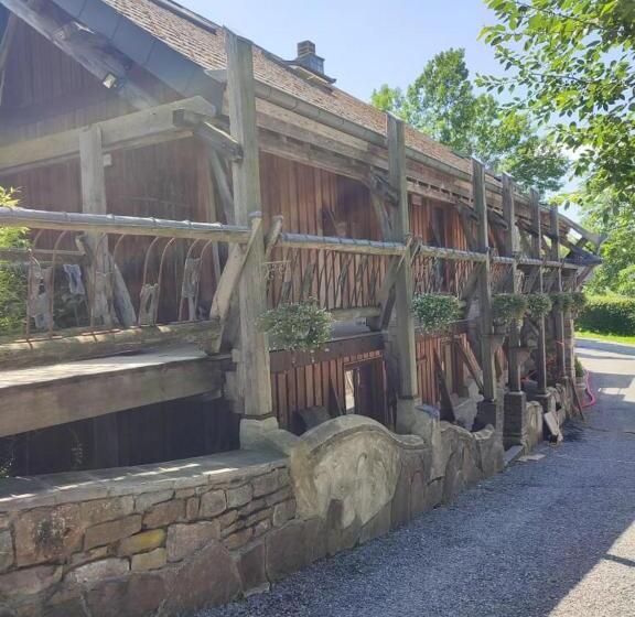 בית מלון כפרי La Balade Des Gnomes