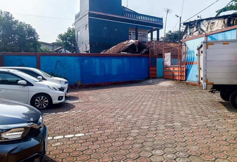 호텔 Malibu Syariah Bogor Redpartner