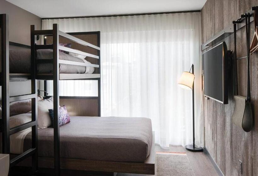 Отель Moxy Allentown Downtown