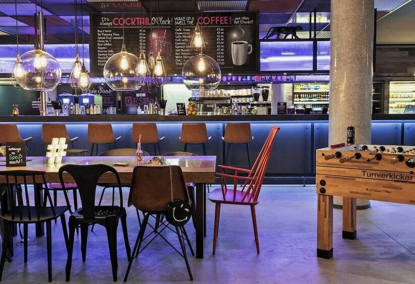 Отель Moxy Allentown Downtown