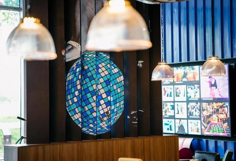 ホテル Moxy Ningbo Old Bund