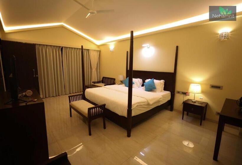 ホテル Nehamrit Farms  Nr Malshej Ghat With Pool