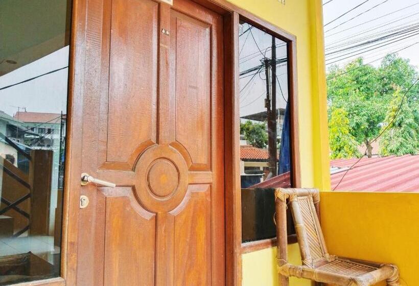 Отель New Sabrina