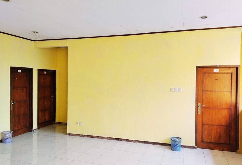 Отель New Sabrina