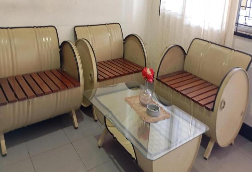 Отель Oyo 94133 Homestay Puspa Gemilang Syariah