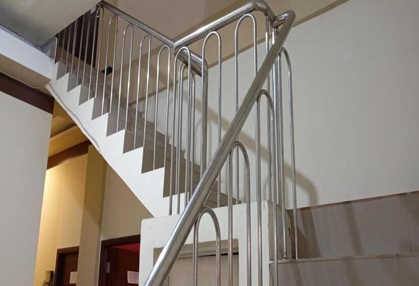 Отель Oyo 94133 Homestay Puspa Gemilang Syariah