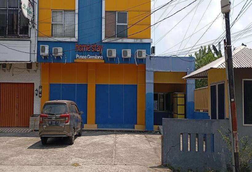 Отель Oyo 94133 Homestay Puspa Gemilang Syariah