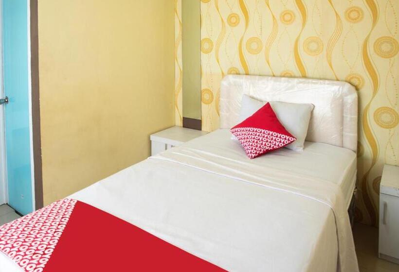 Отель Oyo 94133 Homestay Puspa Gemilang Syariah