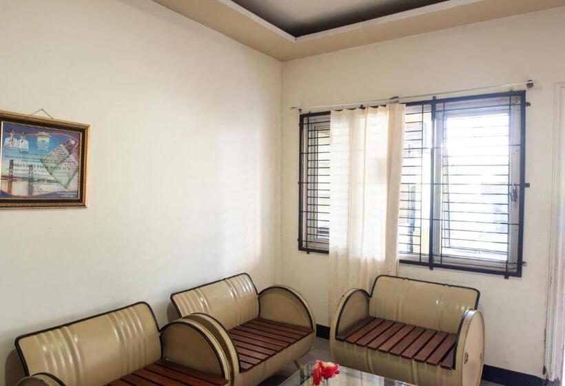 Отель Oyo 94133 Homestay Puspa Gemilang Syariah