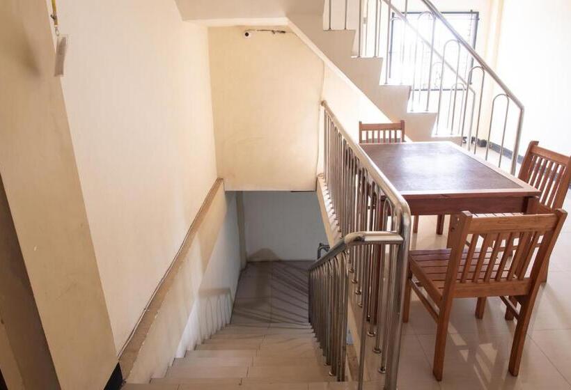 Отель Oyo 94133 Homestay Puspa Gemilang Syariah