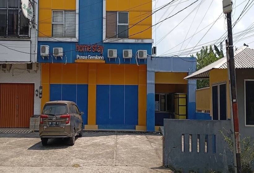 Отель Oyo 94133 Homestay Puspa Gemilang Syariah