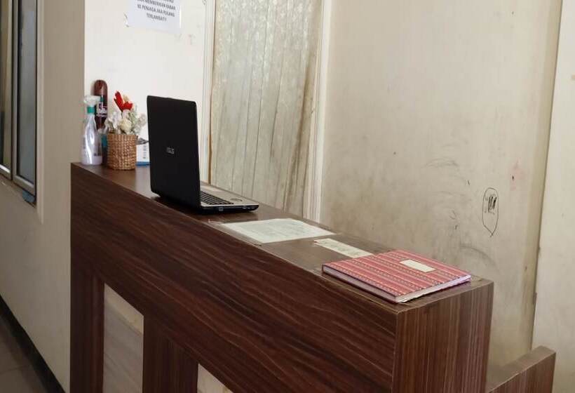 Отель Oyo 94133 Homestay Puspa Gemilang Syariah