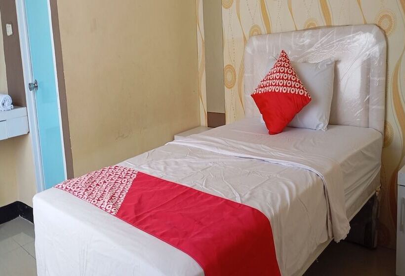 Отель Oyo 94133 Homestay Puspa Gemilang Syariah