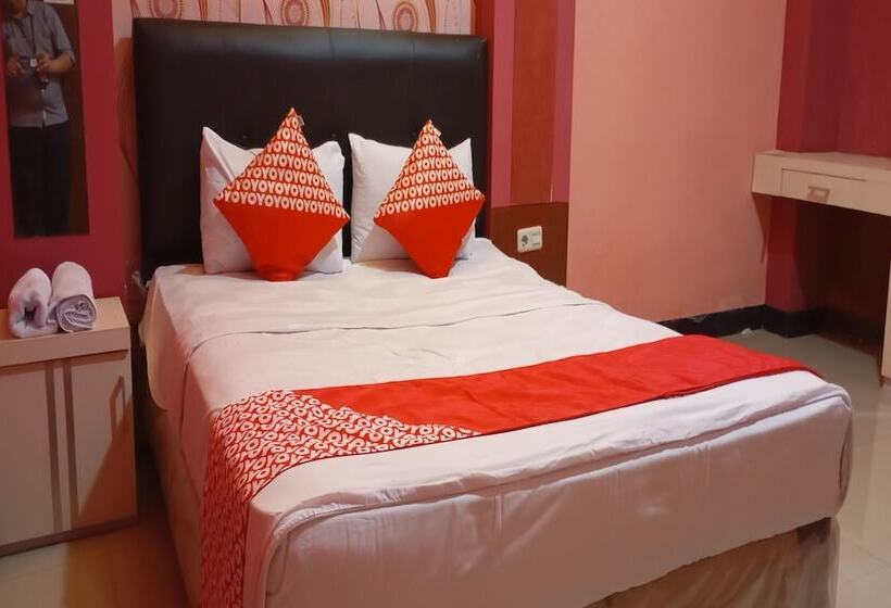 Отель Oyo 94133 Homestay Puspa Gemilang Syariah